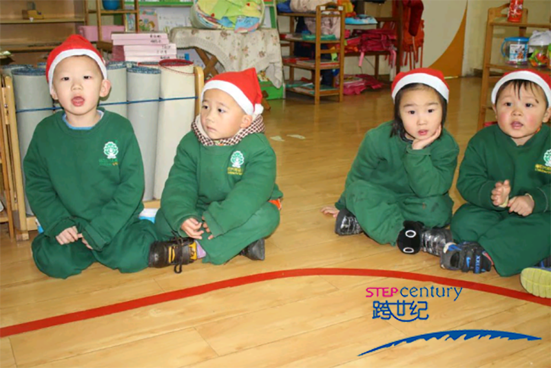 河南省南陽(yáng)市興宛幼兒園：幸福環(huán)繞寶貝，圣誕樂(lè)享不停!