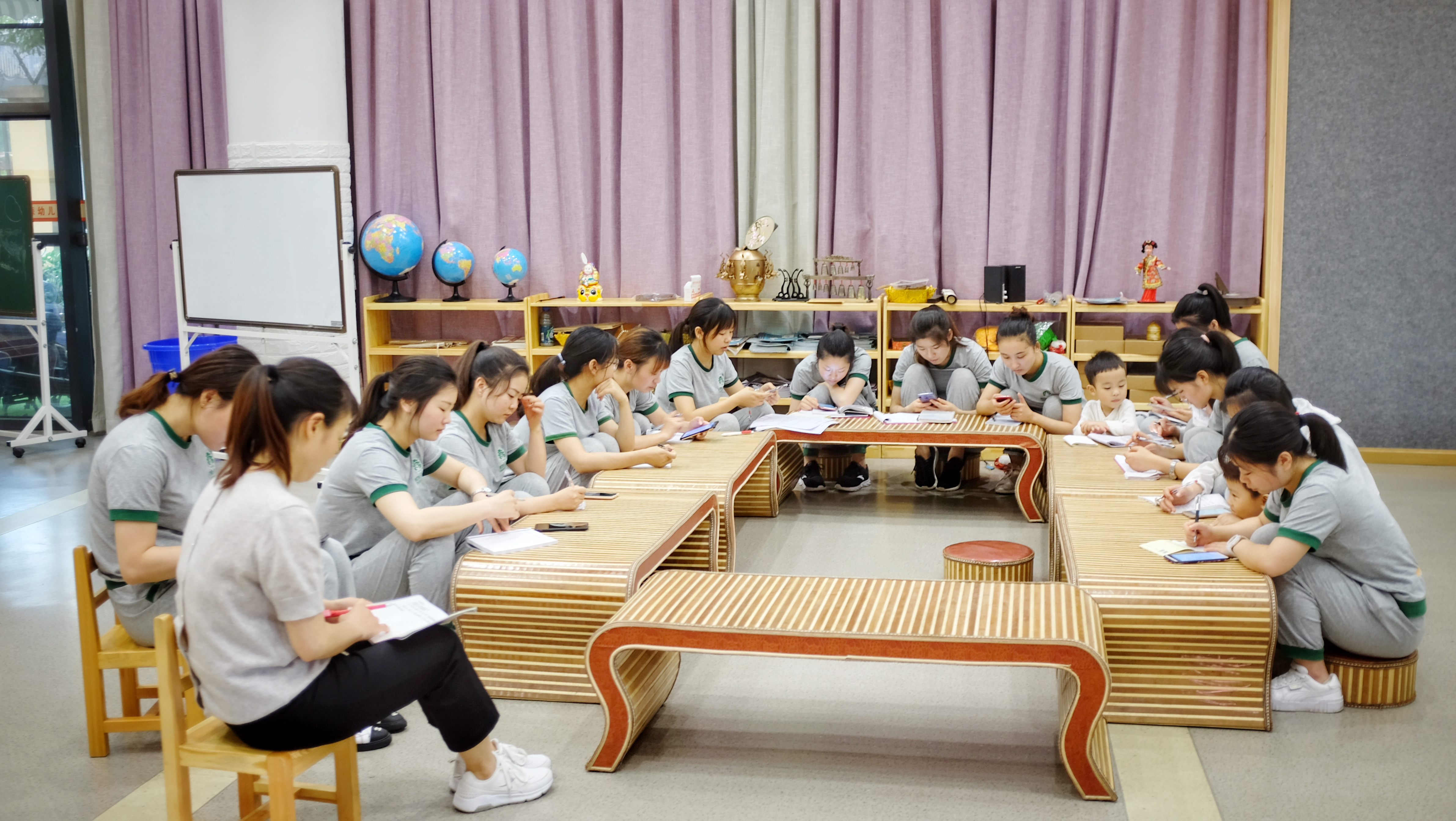 四川成都派森跨世紀(jì)幼兒園：看這所幼兒園師資成長(zhǎng)歷程，探究其成功秘密！