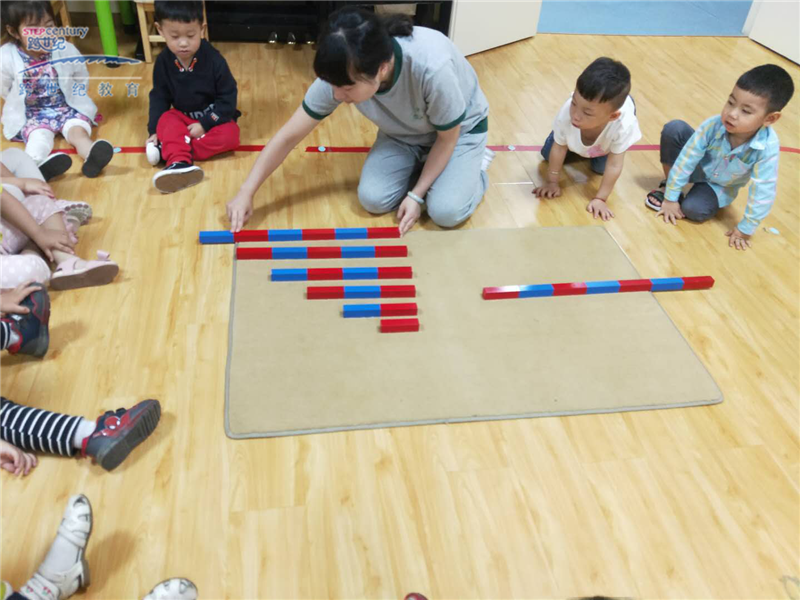 優(yōu)秀的幼兒園老師什么樣子……看看她就知道了！