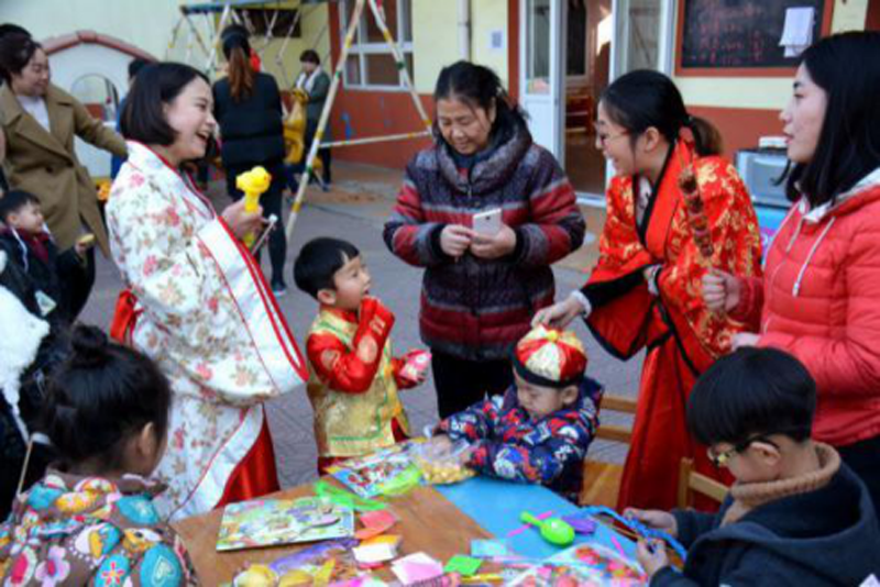 河北省高陽(yáng)天成幼兒園：“夢(mèng)回大唐”，一起來穿越！482.png